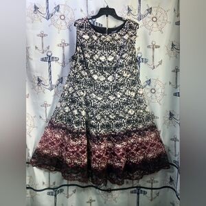 Dressbarn Roz& Ali Lace Sleeveless Fit&Flare Dress / Size 16 / NWT